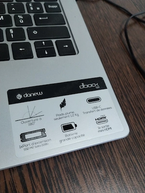 laptop model Danew - imagine 3
