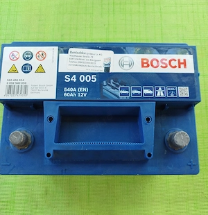 Baterie auto Bosch 12v 60 Ah  - imagine 2