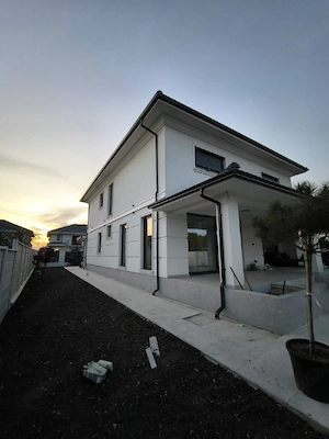 Jgheaburi si burlane aluminiu dintr-o bucata - imagine 3