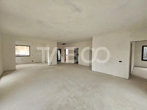 Casa individuala pe un singur nivel - zona linistita si retrasa - imagine 6