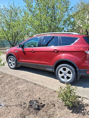 Ford Kuga  - imagine 5