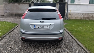 FORD FOCUS 1.6 benzina, 101 cp, 2006, euro 4, GPL,hatchback 5 usi, KEYLESS GO-ENTRY - imagine 6