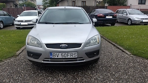 FORD FOCUS 1.6 benzina, 101 cp, 2006, euro 4, GPL,hatchback 5 usi, KEYLESS GO-ENTRY - imagine 4