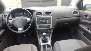 FORD FOCUS 1.6 benzina, 101 cp, 2006, euro 4, GPL,hatchback 5 usi, KEYLESS GO-ENTRY - imagine 9
