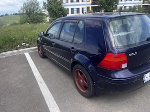 Vand golf 4 in stare buna 1.4 benzina 2001 doar ca itp nu am la el  - imagine 2