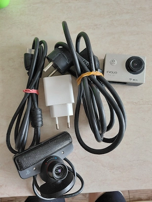 Vand jocuri pentru Playstation3 si Xbox360 si CADOU camera pentru Playstation 3, cablu HDMI,alimenta