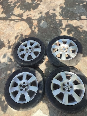 Set Jante Aliaj Originale VW 16" + Anvelope Vară DOT 2021