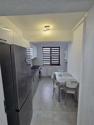 Apartament 2 camere de închiriat, bloc nou Războieni si loc parcare - imagine 7