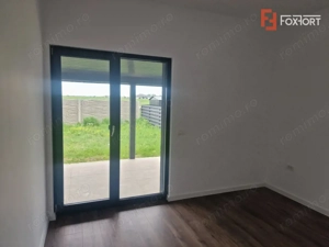 Duplex de vanzare cu 3 camere - zona Mosnita Noua - imagine 5