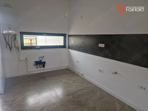 Duplex de vanzare cu 3 camere - zona Mosnita Noua - imagine 2