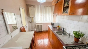 Apartament 2 camere decomandat, 55 mp, zona Cetate   - imagine 6