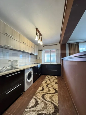 Apartament 2 camere,  52 mp, etaj intermediar, parcare, 2 balcoane, zona Terra - imagine 5