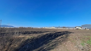 De vânzare teren intravilan în Hălchiu, 5000 mp - imagine 5