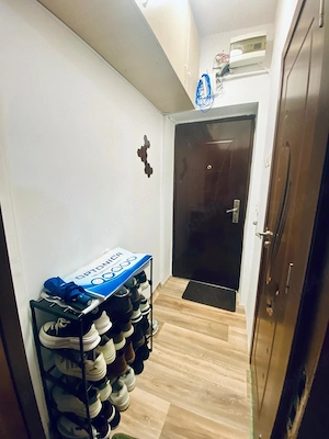Vand apartament 2 camere  - imagine 5