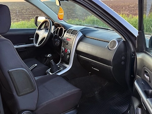 Suzuki Grand Vitara 2012 Euro5 1.9 DDiS 129 CP 4x4 Impecabil ! - imagine 7