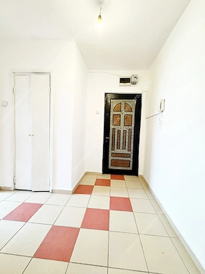 Apartament cu 3 camere, în cartierul Micro 16, 70 mp. - imagine 7