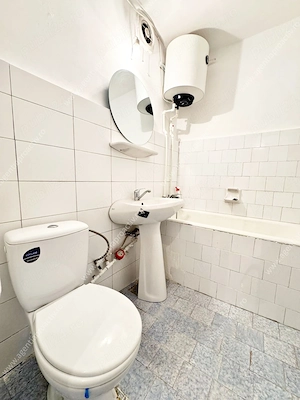 Apartament cu 3 camere, în cartierul Micro 16, 70 mp. - imagine 8