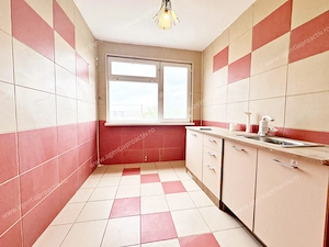 Apartament cu 3 camere, în cartierul Micro 16, 70 mp. - imagine 4