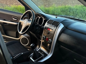 Suzuki Grand Vitara 2013 1.9 DDiS 129 CP 4x4 - imagine 7