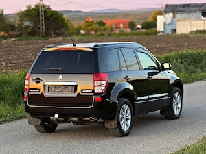 Suzuki Grand Vitara 2013 1.9 DDiS 129 CP 4x4 - imagine 2