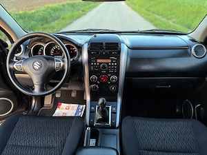 Suzuki Grand Vitara 2013 1.9 DDiS 129 CP 4x4 - imagine 9