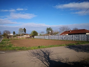 Teren intravilan Casa 809 mp Sat Valea Roșie Jud Călărași la 60 km fata de București