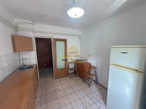 Apartament 3 camere de vanzare in Bacau strada Stefan cel Mare - imagine 10