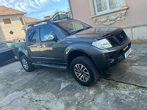 Nissan Navara - 4x4 - an 2011 - imagine 9