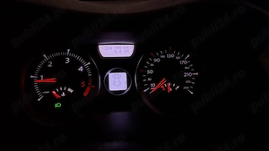 Renault Megane 2 Facelift 1.9 dCi 130 CP | 2009 | Keyless | 6 trepte | Cârlig remorcare - imagine 4