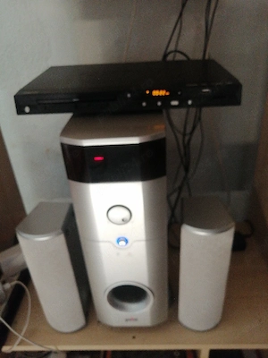 Vind subufer 60w cu 2 boxe +DVD&USB