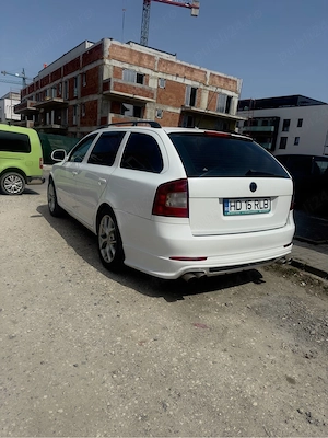 Skoda Octavia 2 1.9 tdi 105cp bxe - imagine 4