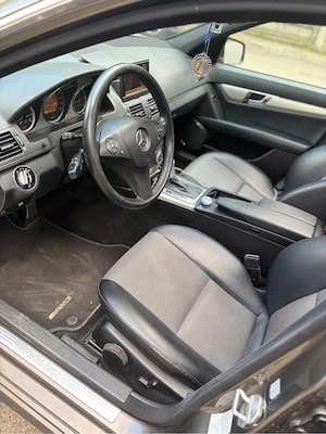 vand mercedes benz C 250 CDI 2010 - imagine 3