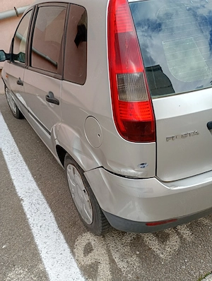 Ford fiesta  - imagine 3