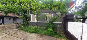Casa spatioasa de vanzare in Ineu, Jud. Arad - imagine 5