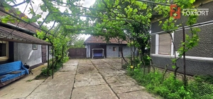 Casa spatioasa de vanzare in Ineu, Jud. Arad - imagine 6