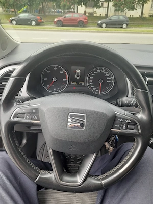Seat Leon ST 1,6 TDI Euro 6 - imagine 2