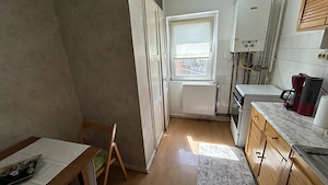 Vand apart.2 cam.Micalaca-Miorita, et.3 din 4,st.73 mp,cu centrala pe gaz,renovat - imagine 9