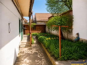Casa individuala, compusa din 2 apartamente,  zona Premium, Centrul Civic, Brasov - imagine 4