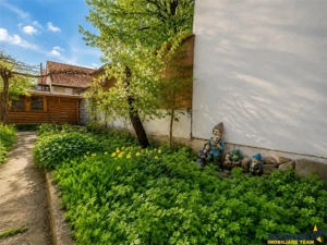 Casa individuala, compusa din 2 apartamente,  zona Premium, Centrul Civic, Brasov - imagine 3