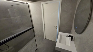 Apartament City Lake View - imagine 5