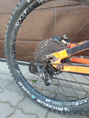 Vând bicicleta NICOLAI IIN G15
