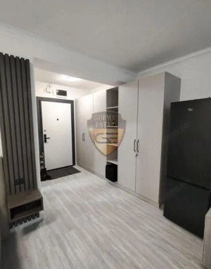 Studio Mamaia Nord White Titanic 43mp et 2/8 balcon vedere la mare mobilat - imagine 5