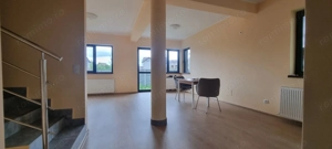 Duplex finisat modern - imagine 3