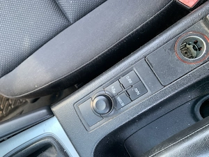 Audi A3 1,6 benzină an 2004 - imagine 4