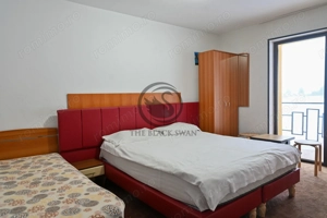 Pensiune la cheie de vanzare | 10 camere | Sacele, Brasov - imagine 15