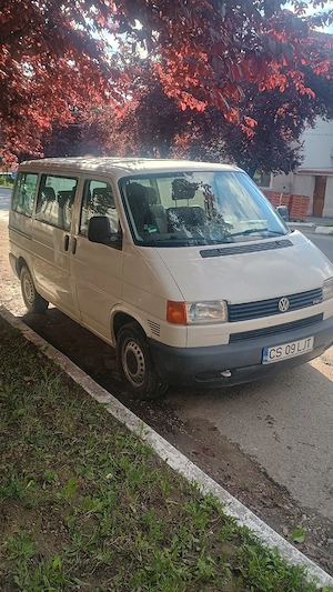 microbuz T 4  in stare foarte buna de funcționare,masina trage bine,si arata foarte bine  - imagine 4