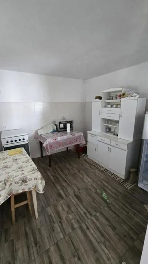 Casa cu 3 dormitoare, Margineni - imagine 19