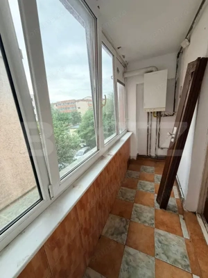 Apartament 2 camere decomandat, 65 mp, etaj 2/4, zona Tractorul - imagine 8