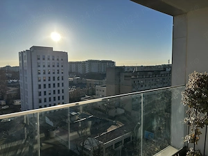 Proprietar, inchiriez apartament cu 3 camere si loc de parcare, aproape de metrou si parc - imagine 3