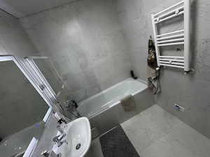 Proprietar, inchiriez apartament cu 3 camere si loc de parcare, aproape de metrou si parc - imagine 8